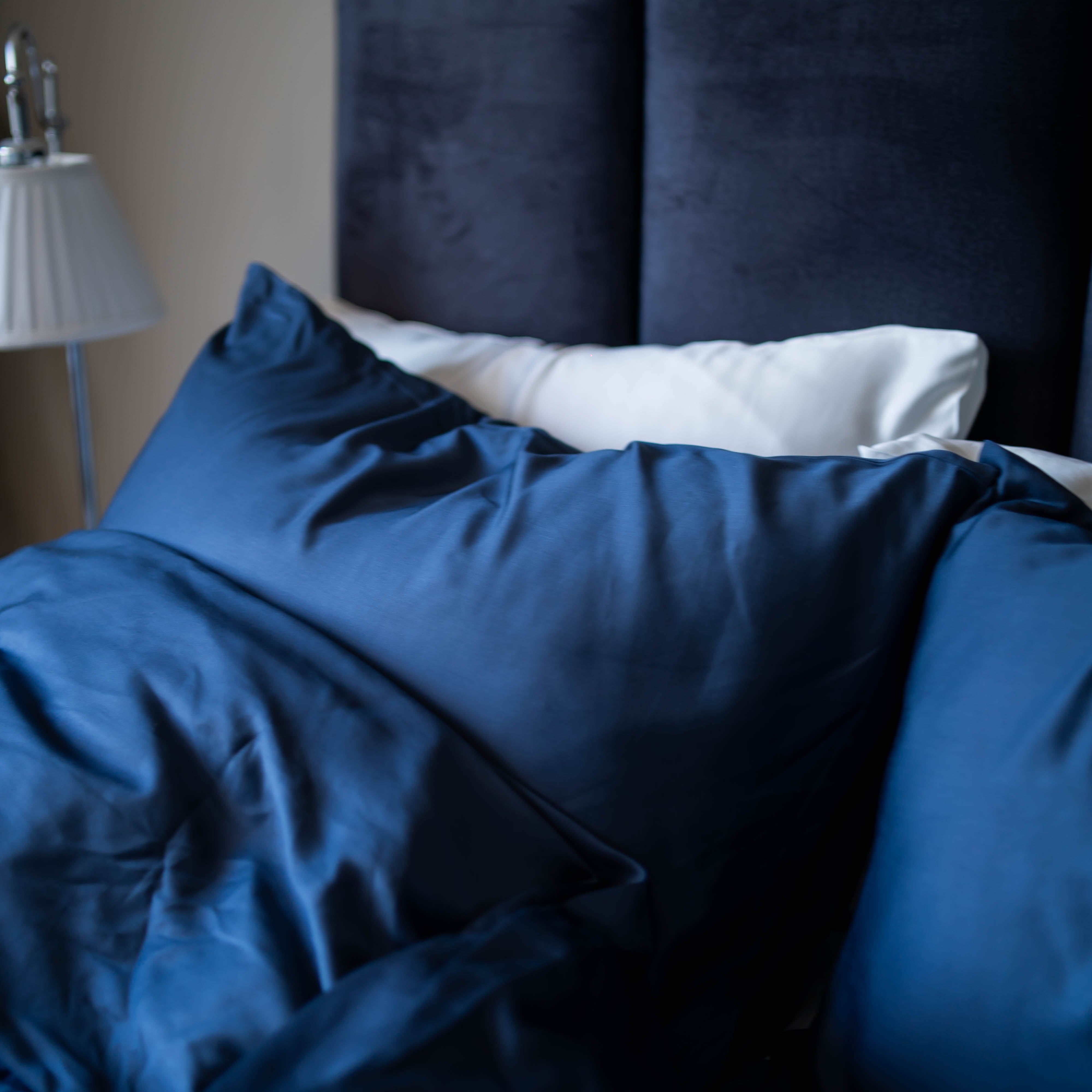 Marineblauwe bamboe kussensloop